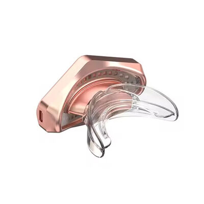 Зарядное светодиодное освещение для губ Силиконовый уход за губами Устройство для уменьшения линий губ