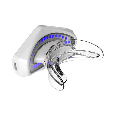 Хорошая цена Устройство красоты для дома с функцией отбеливания черных зубов и холодным синим светом 465nm-485nm онлайн